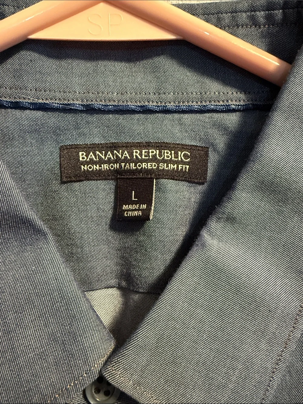 Banana Republic Men's Heathered Navy Dress Shirt